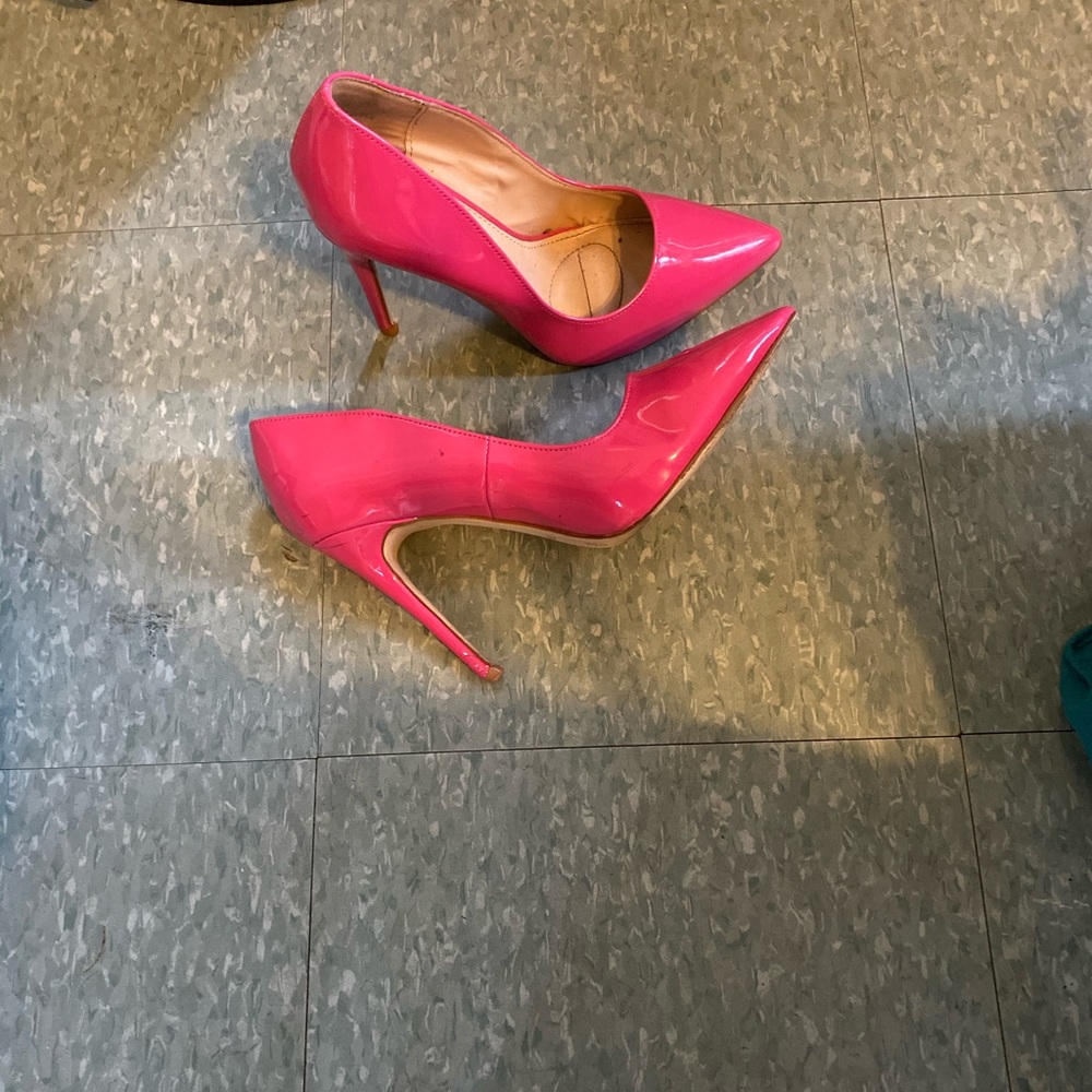 Rouge Helium Pink Heels Size 8 1/2